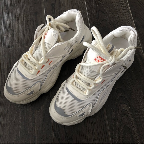 brand new with sticker chunky sneakers - Picture 3 of 6